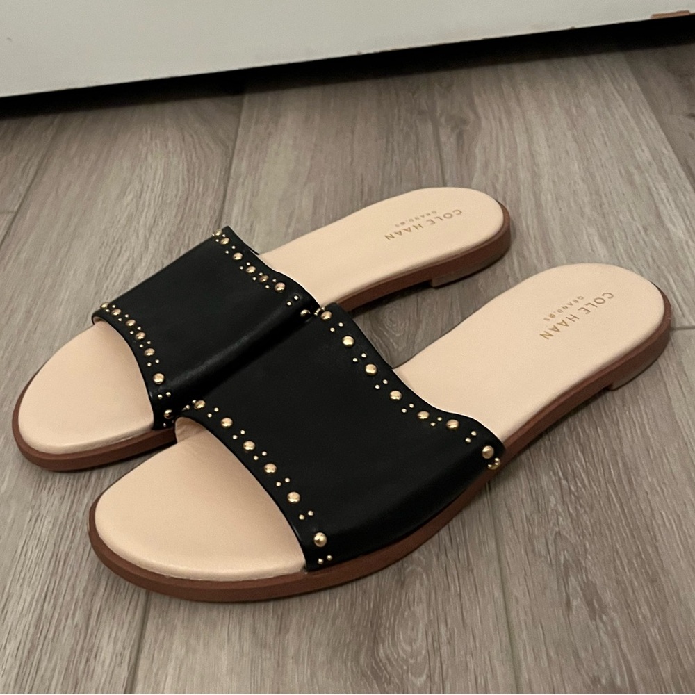 Cole Hahn Flats